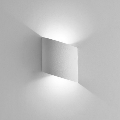 Aplica LED de perete iluminat exterior ambiental IP54 SOCHI alba